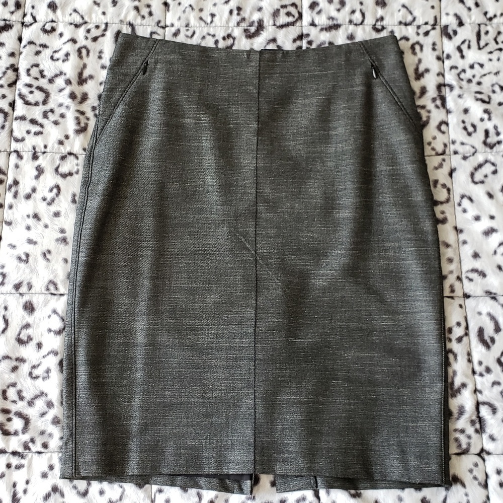 Loft Gray Seamed Stretch Pencil Skirt Sz 8